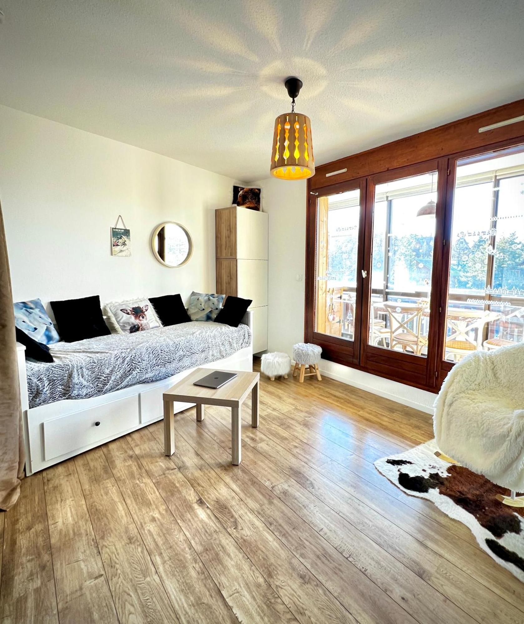 5pers Joue Du Loup Pied De Pistes Vue *