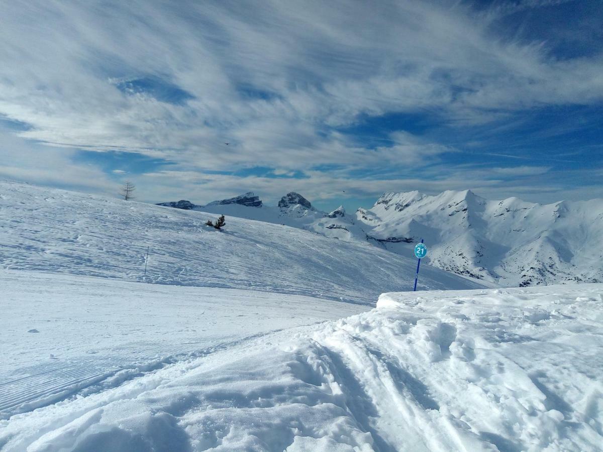 Apartment La Joue Du Loup, Aux Pieds Des Pistes Et Vue Sur Montagnes
